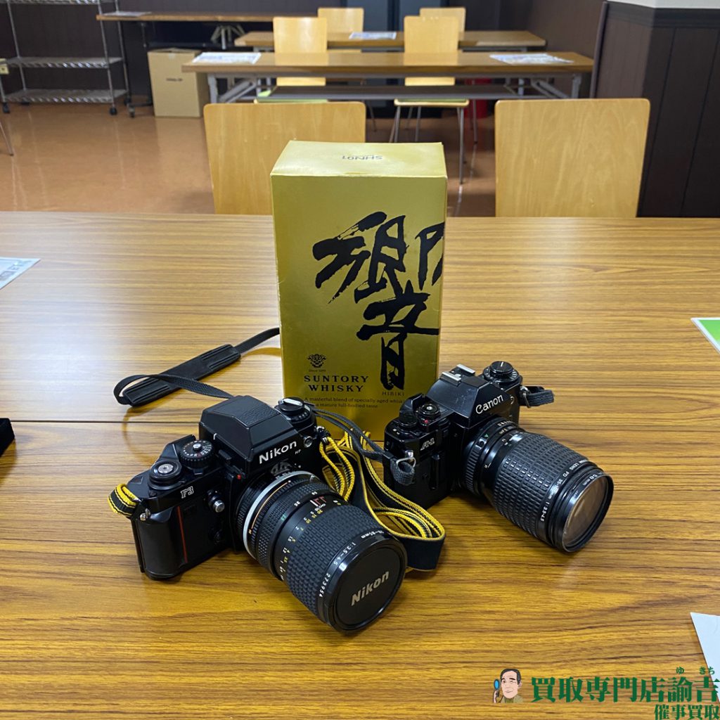 秋田県能代市にてニコンとキャノンのカメラとウイスキー山崎を福岡の諭吉が催事買取させて頂きました！