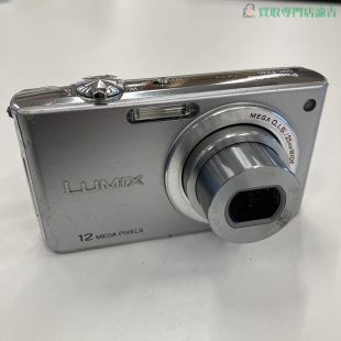 カメラ LUMIX DMC-FX40
