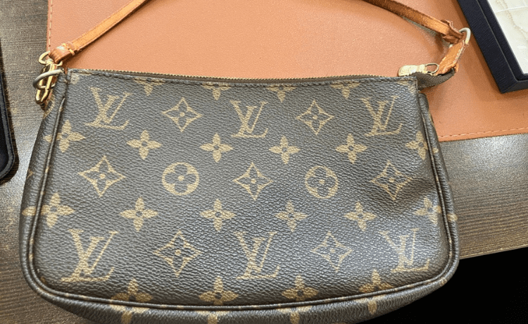 Pochette Accessoires Old01